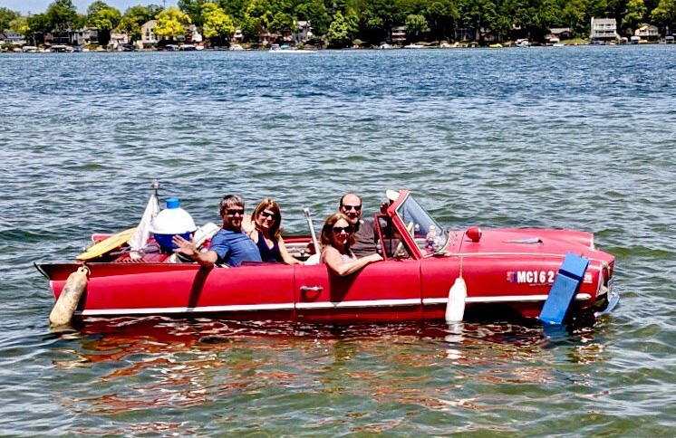 Amphicar on Union Lake - 5 tips to make your resume copy stand out
